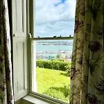 Lynwood House 3* Cobh