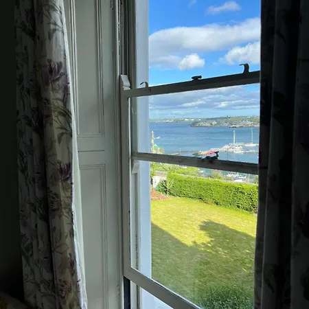 Lynwood House ベッド・アンド・ブレックファスト 3*