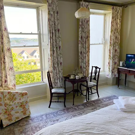 ベッド・アンド・ブレックファスト Lynwood House 3*