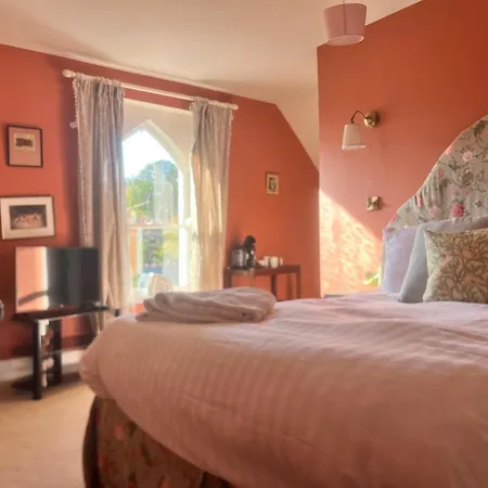 Nocleg ze śniadaniem Lynwood House Cobh