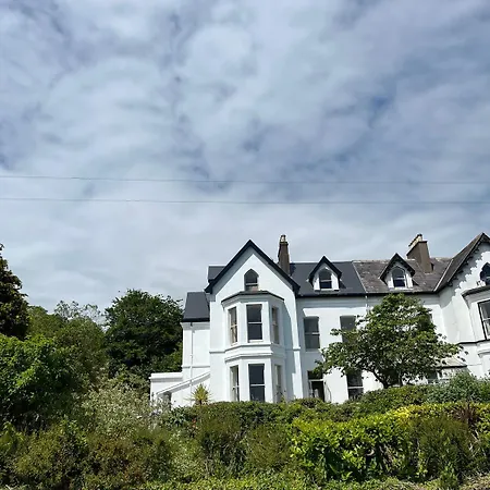 Nocleg ze śniadaniem Lynwood House Cobh