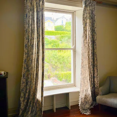 ベッド・アンド・ブレックファスト Lynwood House 3*